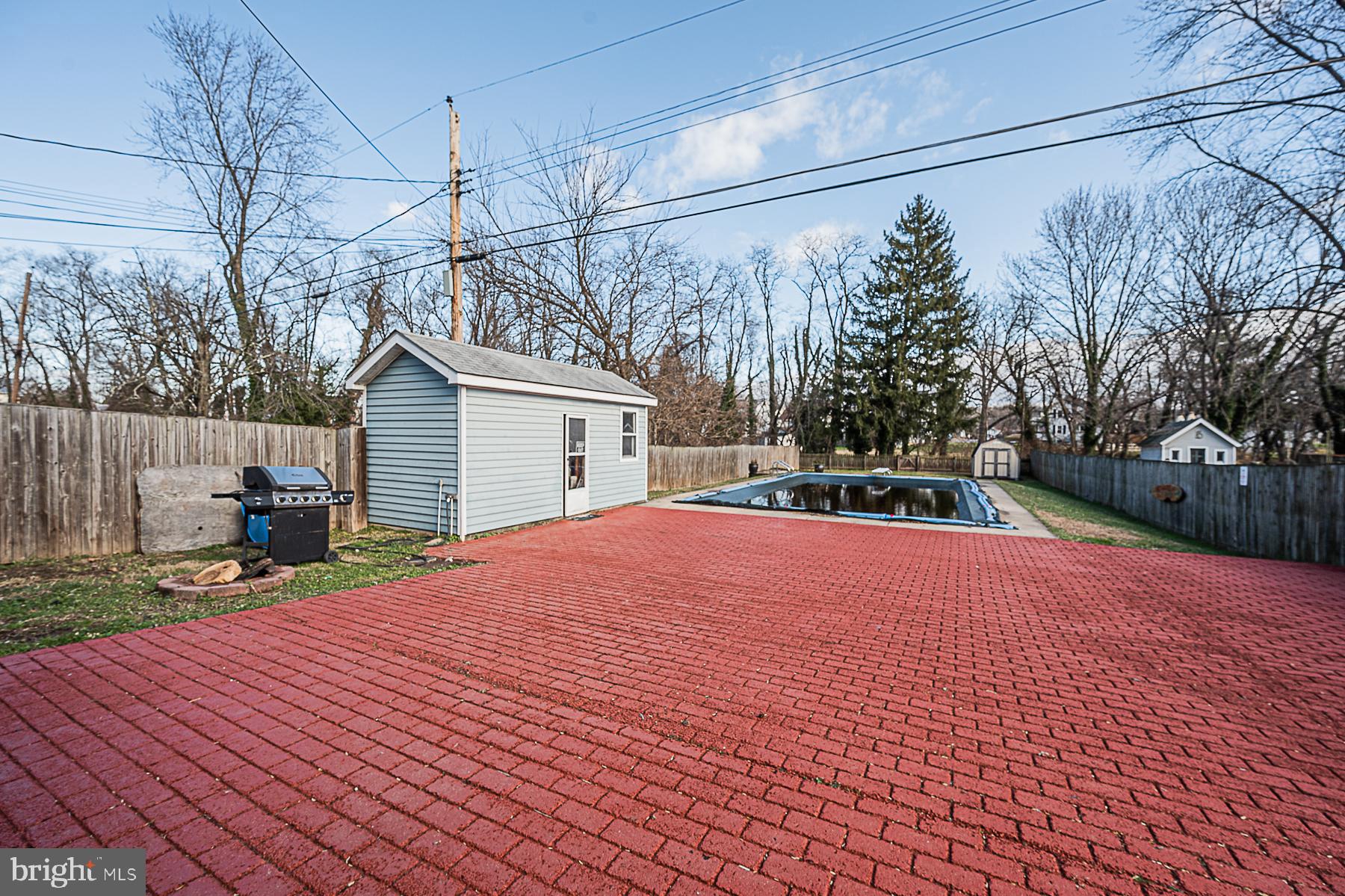 5565 Ashbourne Road Baltimore, MD 21227 - Photo 45 of 47 PATIO