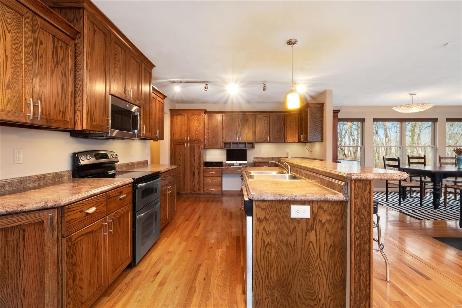 8215 County Line Road Collinsville, IL 62234 - Photo 7 of 39