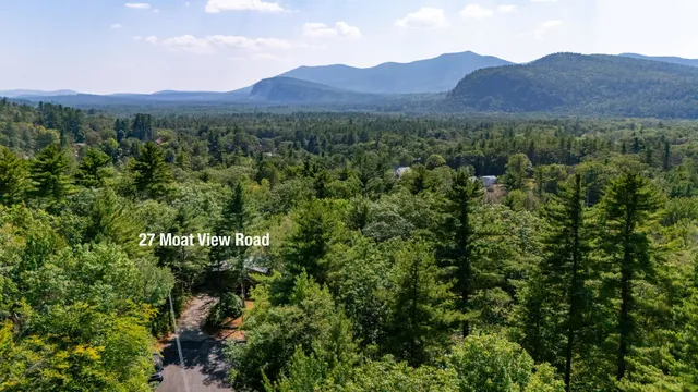 $695,000 | 27 Moat Mountain Circle Road, Bartlett, NH 03845