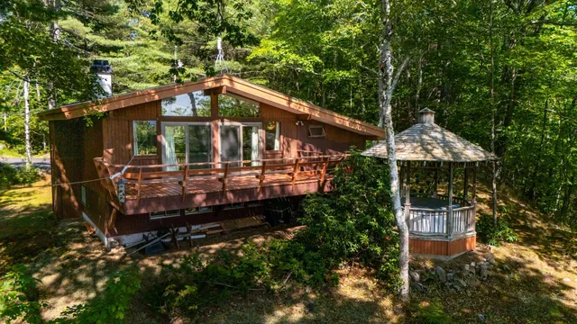 $695,000 | 27 Moat Mountain Circle Road, Bartlett, NH 03845