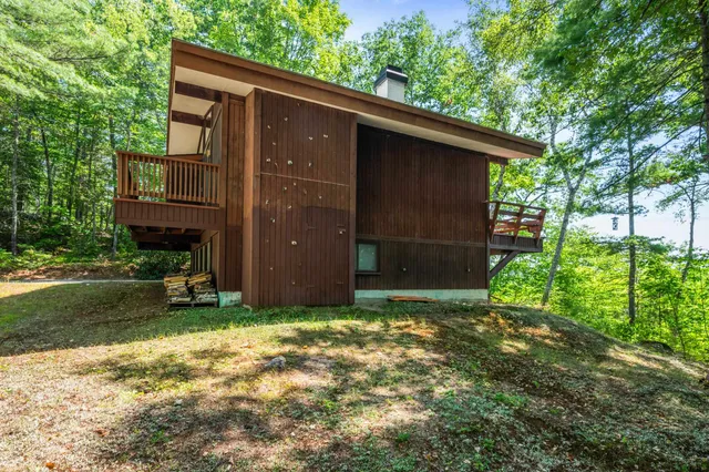 $695,000 | 27 Moat Mountain Circle Road, Bartlett, NH 03845