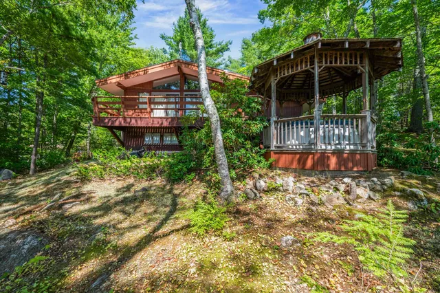$695,000 | 27 Moat Mountain Circle Road, Bartlett, NH 03845