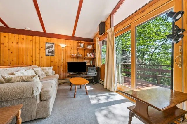 $695,000 | 27 Moat Mountain Circle Road, Bartlett, NH 03845