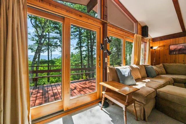 $695,000 | 27 Moat Mountain Circle Road, Bartlett, NH 03845