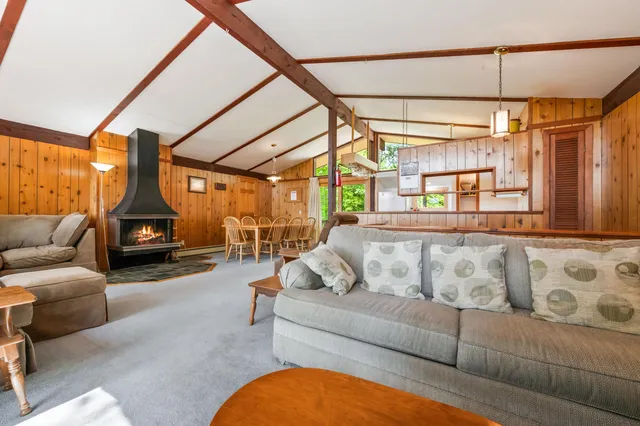 $695,000 | 27 Moat Mountain Circle Road, Bartlett, NH 03845