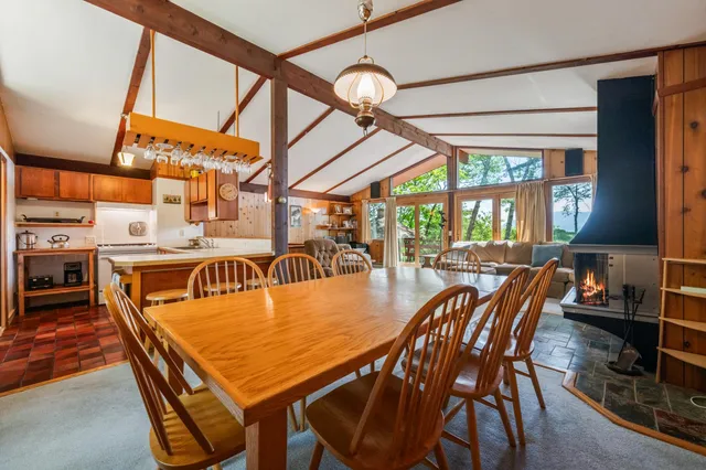 $695,000 | 27 Moat Mountain Circle Road, Bartlett, NH 03845