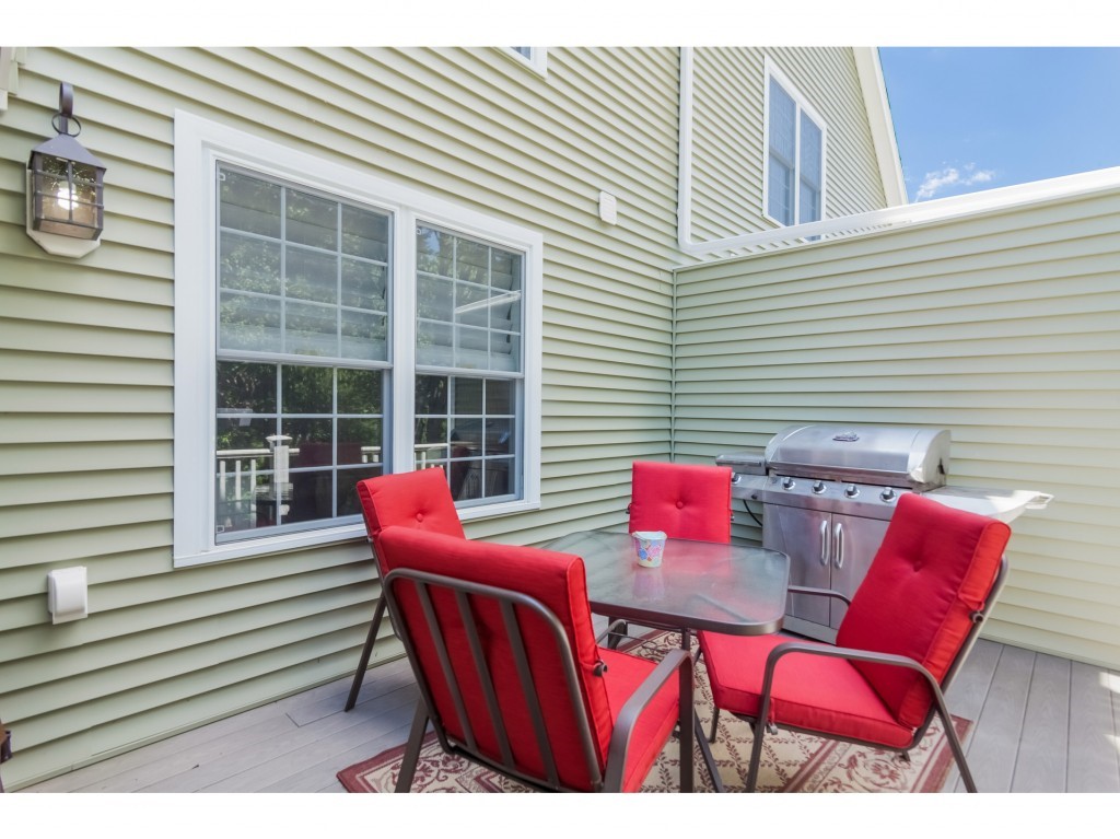 446 Winnacunnet Road Hampton, NH 03842 - Photo 24 of 28