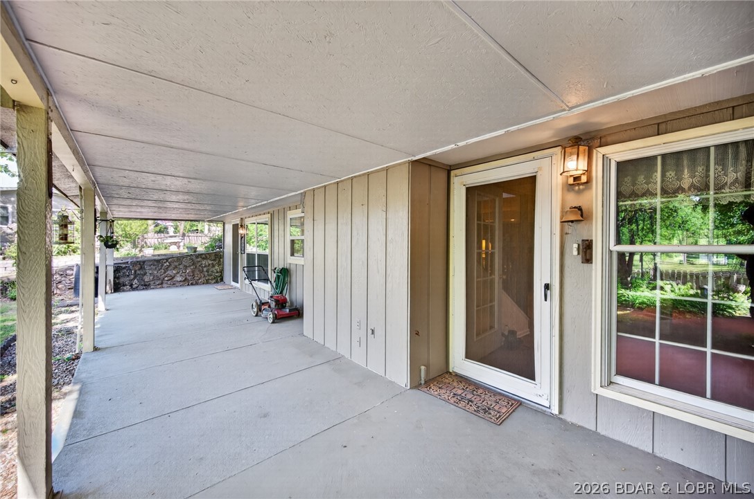 108 Dunwurkin Road Laurie, MO 65037 - Photo 33 of 63 Spacious covered patio.