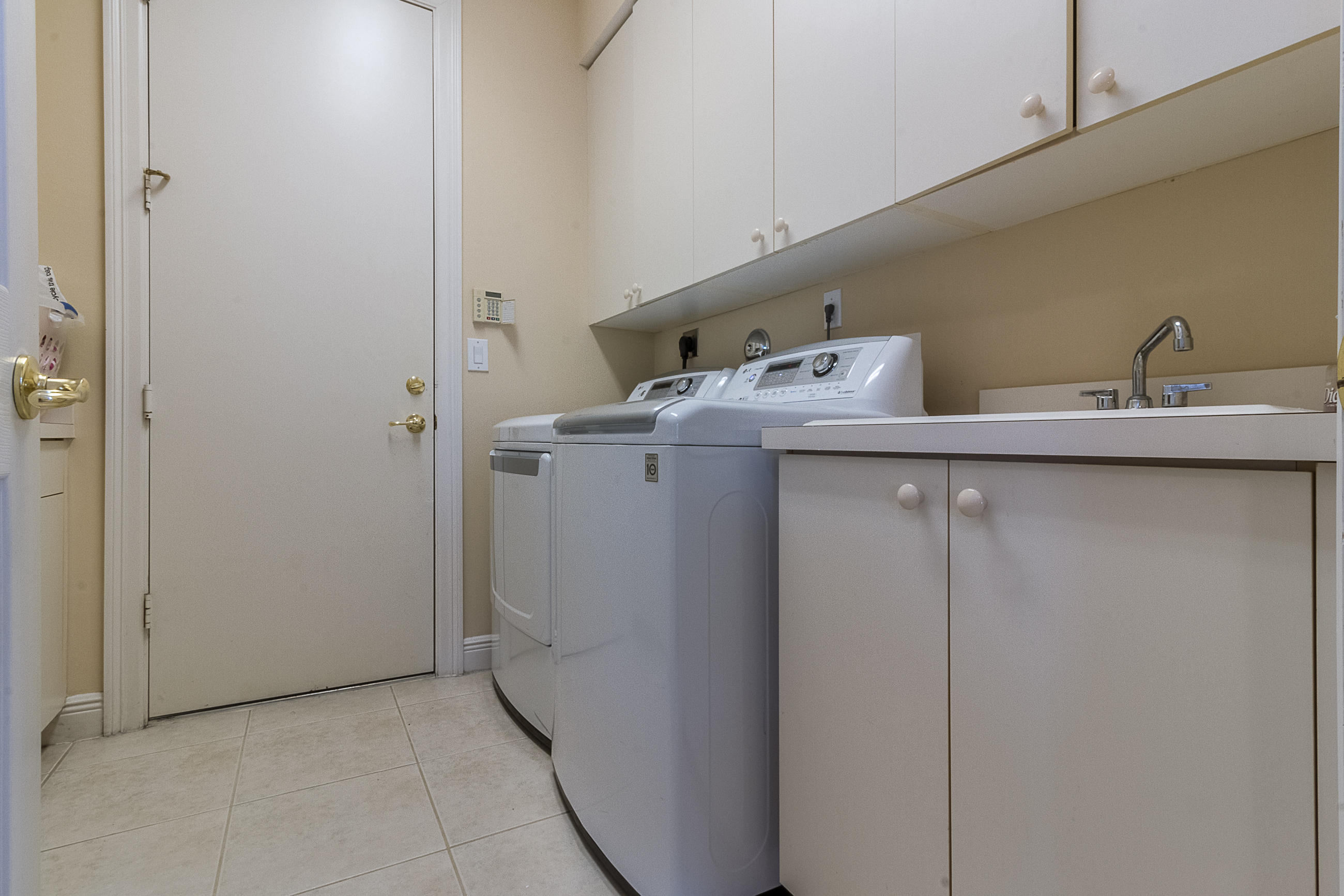 11753 Preservation Lane Boca Raton, FL 33498 - Photo 20 of 41 Laundry Room