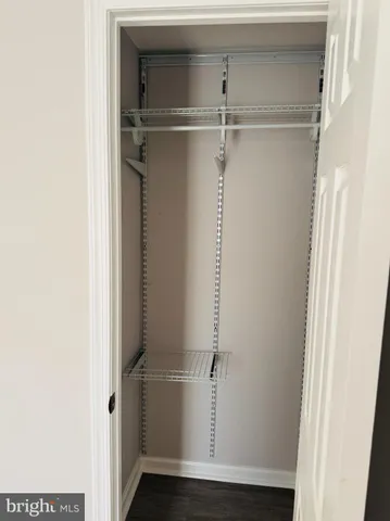 $2,400 | 9611 Brassie Way, Montgomery Village, MD 20886