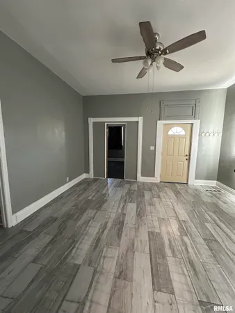 $80,000 | 1213 Northeast Glendale Avenue, Peoria, IL 61603
