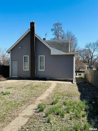 $80,000 | 1213 Northeast Glendale Avenue, Peoria, IL 61603