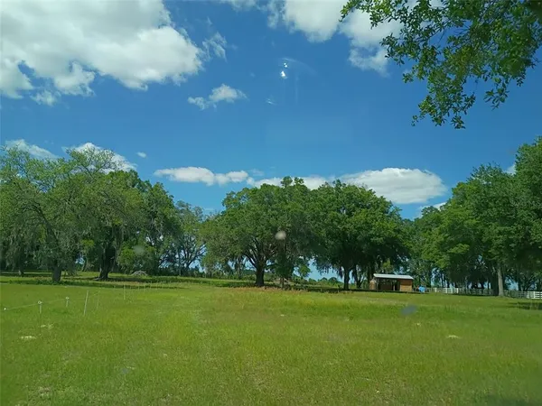 $229,000 | 7 Southeast 66th Place, Morriston, FL 32668