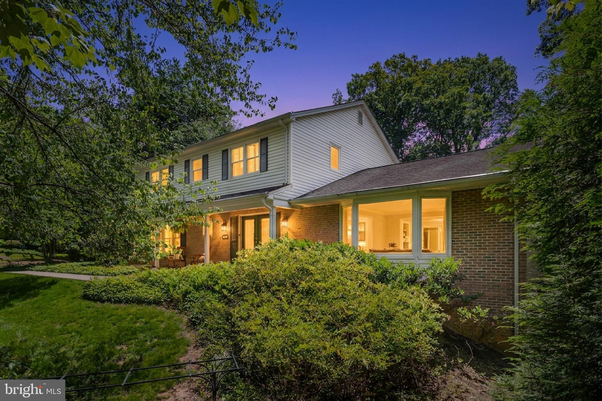 12007 Turf Lane Reston, VA 20191 - Photo 10 of 69