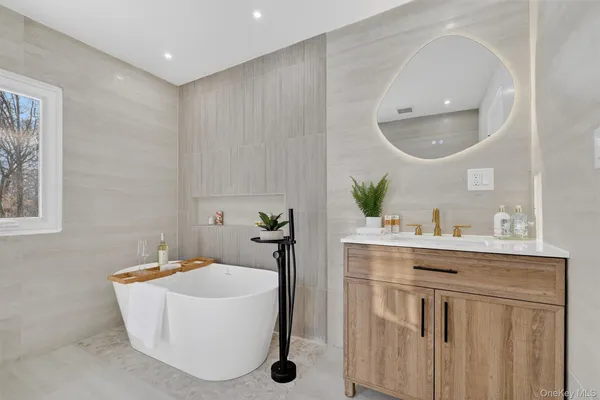 $625,000 | 503 Station Road, Rock Tavern, NY 12575