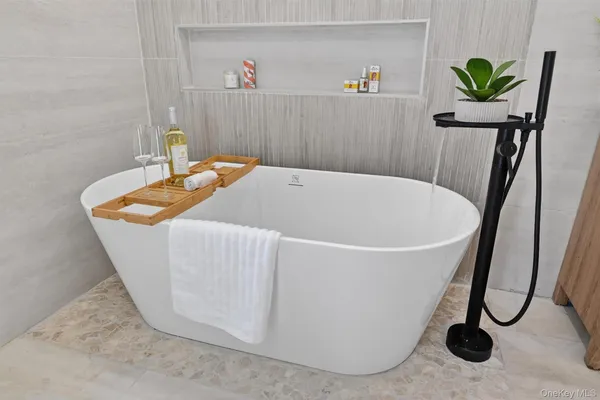 $625,000 | 503 Station Road, Rock Tavern, NY 12575