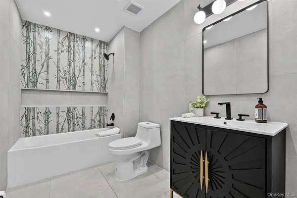 $625,000 | 503 Station Road, Rock Tavern, NY 12575