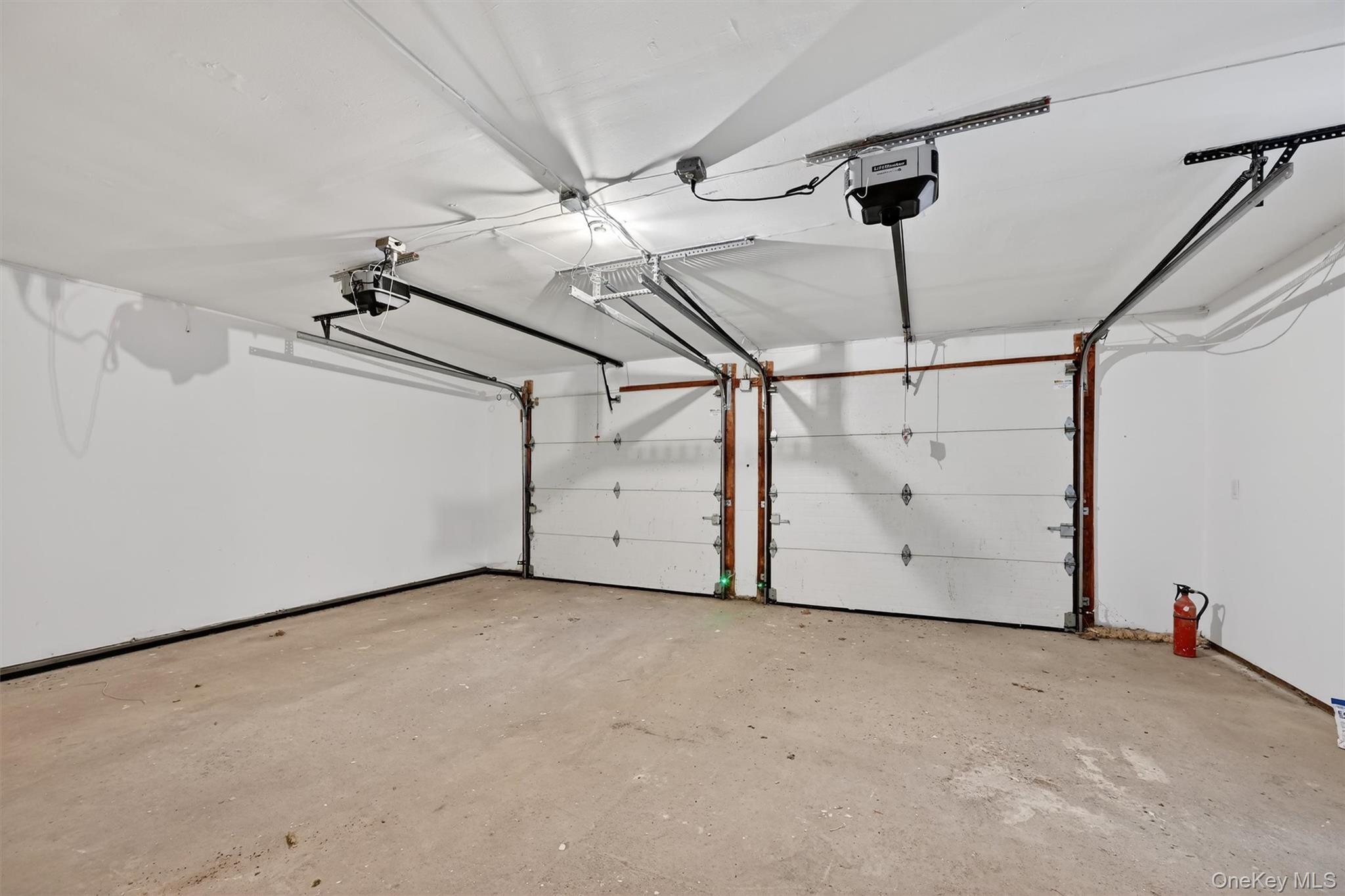 503 Station Road Rock Tavern, NY 12575 - Photo 42 of 47 Garage with a garage door opener