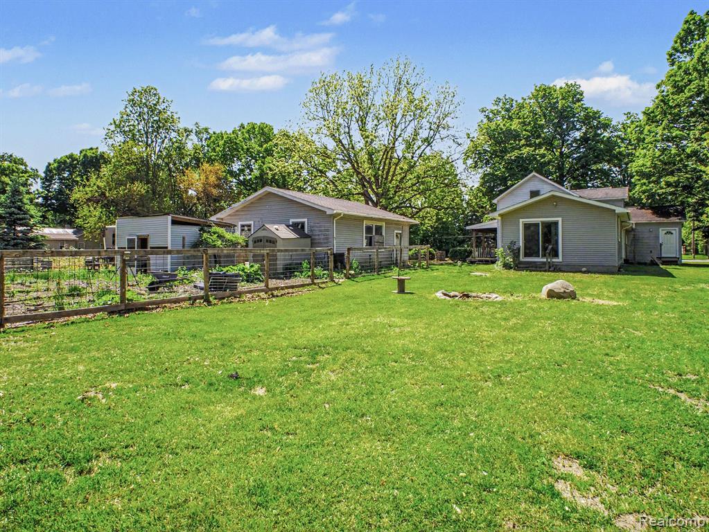 5272 West Frances Road Clio, MI 48420 - Photo 22 of 31