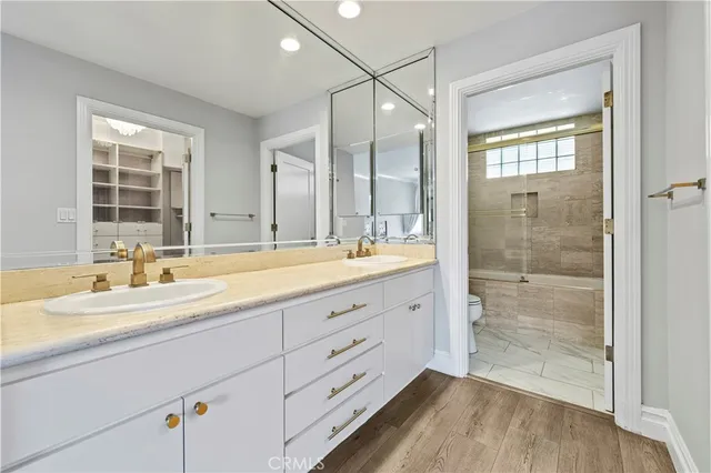 $749,000 | 390 South Sepulveda Boulevard, Unit 105, Los Angeles, CA 90049