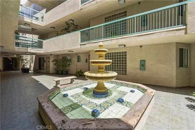 $749,000 | 390 South Sepulveda Boulevard, Unit 105, Los Angeles, CA 90049