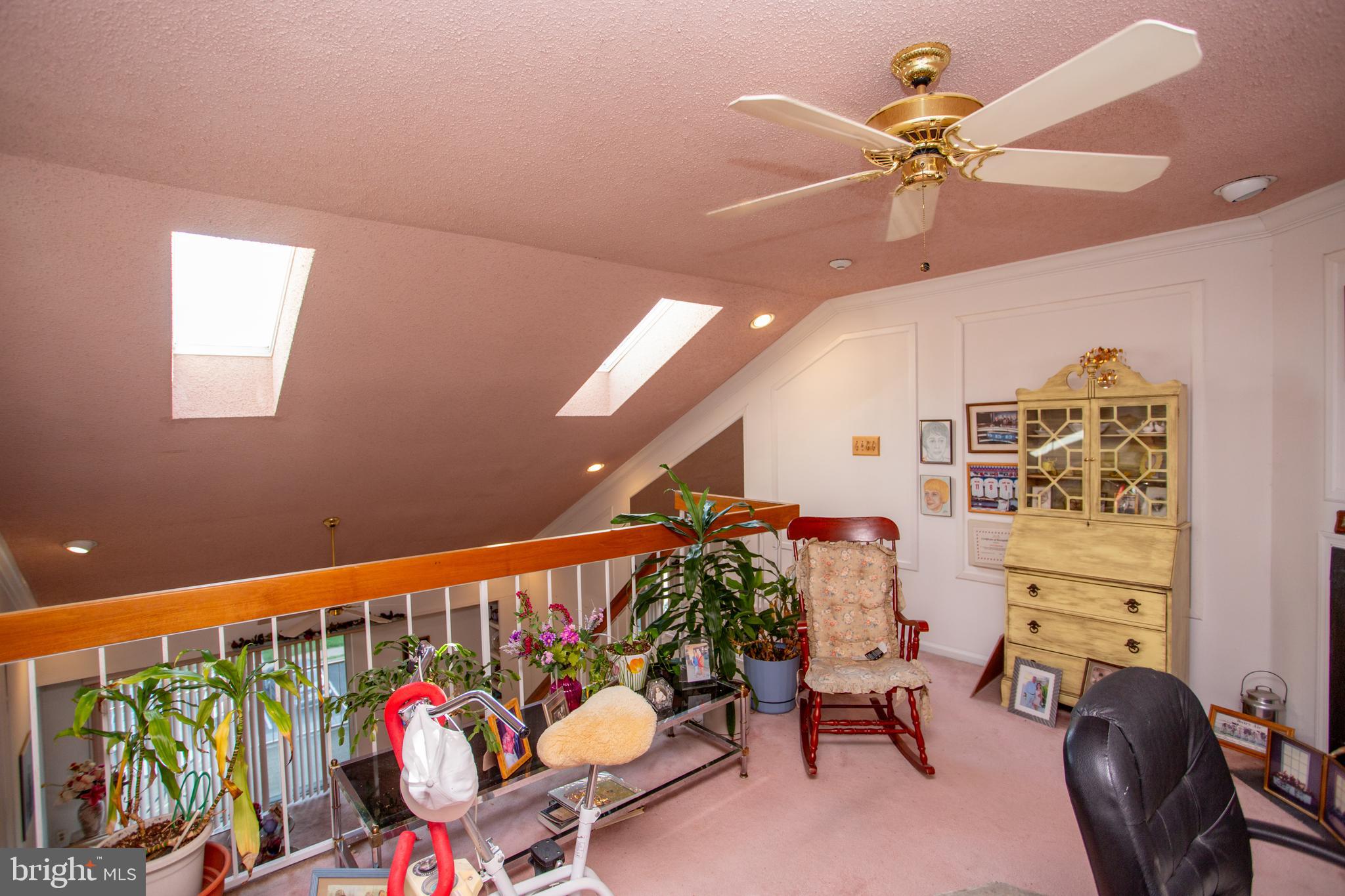 73305 Delaire Landing Road, Unit 305 Philadelphia, PA 19114 - Photo 14 of 39