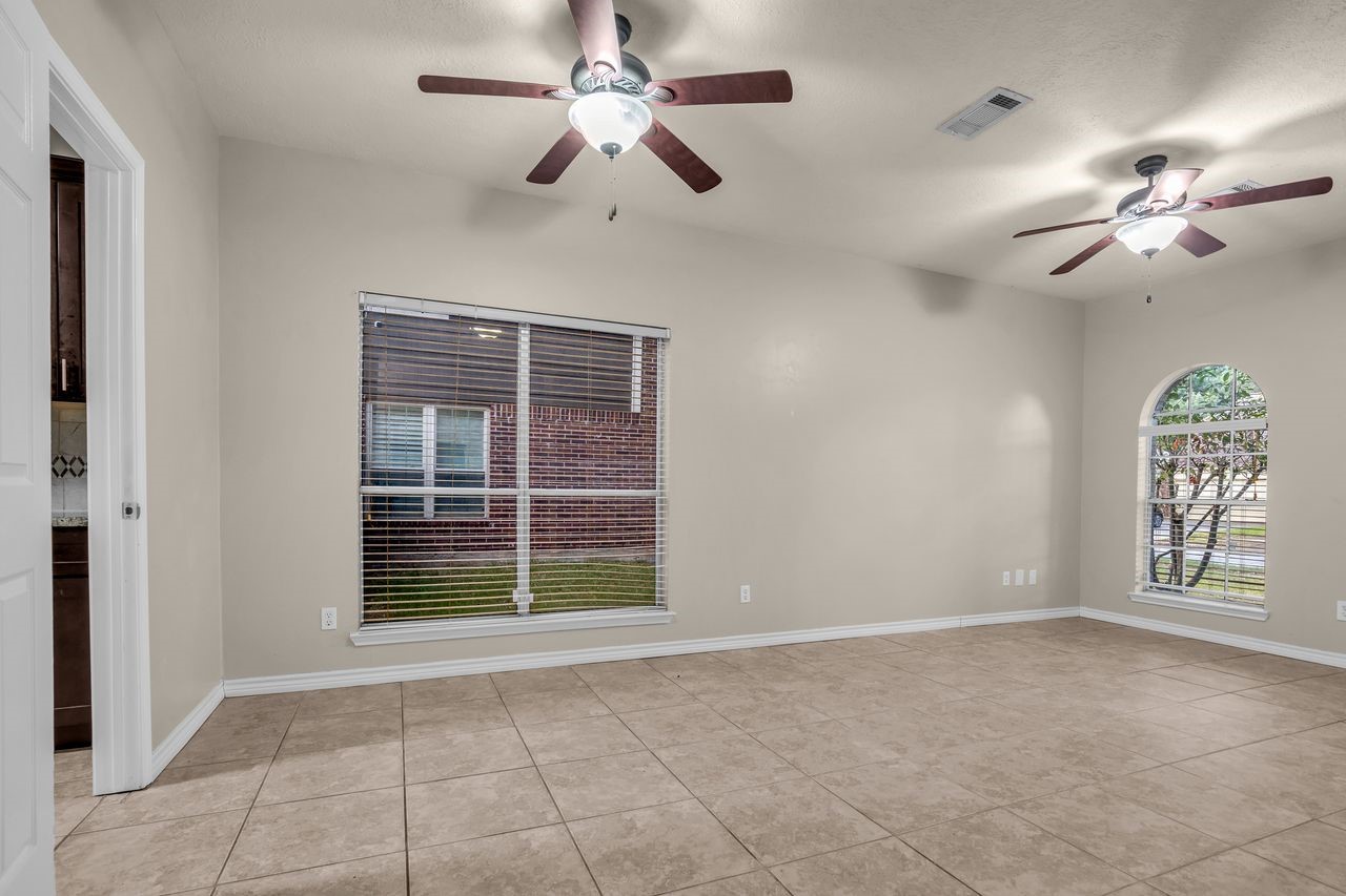 23915 Spring Oak Drive Spring, TX 77373 - Photo 26 of 37 Gallery Image 26