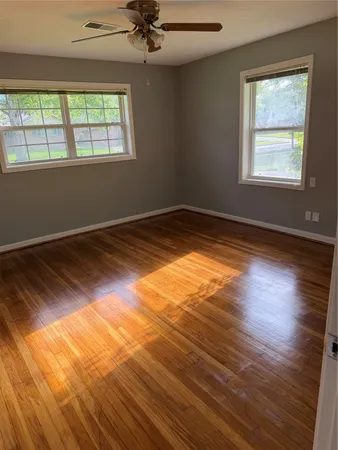 $2,450 | 5223 Sanford Road, Houston, TX 77035