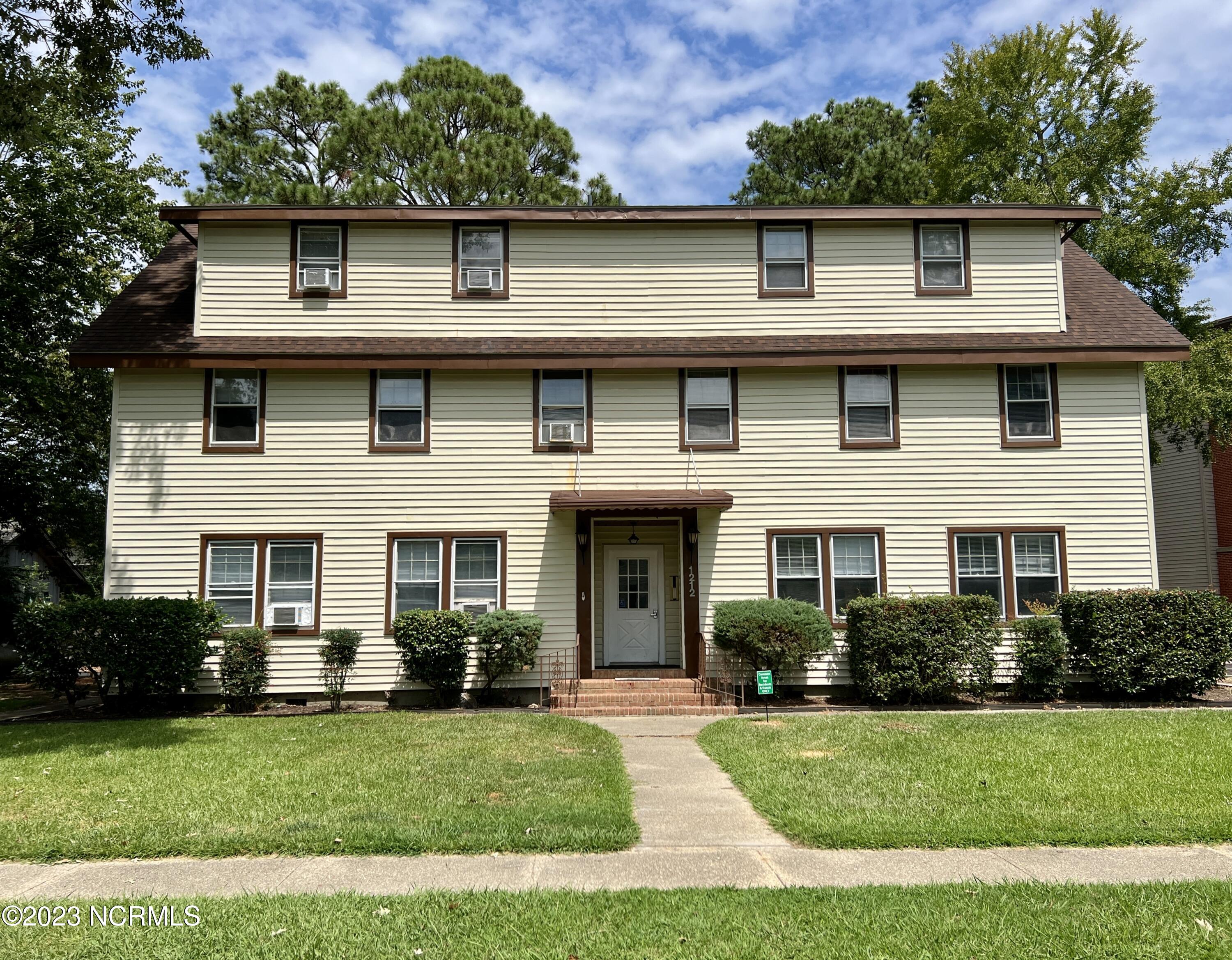 1221 Riverside Avenue, Unit 2A Elizabeth City, NC 27909 - Photo 2 of 4 1212 Carolina Ave.