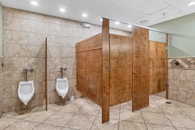 $1,950,000 | 161 East Harper Avenue, Maryville, TN 37804