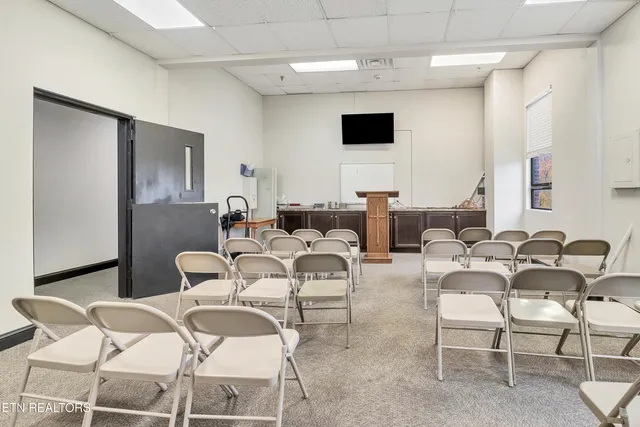 $1,950,000 | 161 East Harper Avenue, Maryville, TN 37804