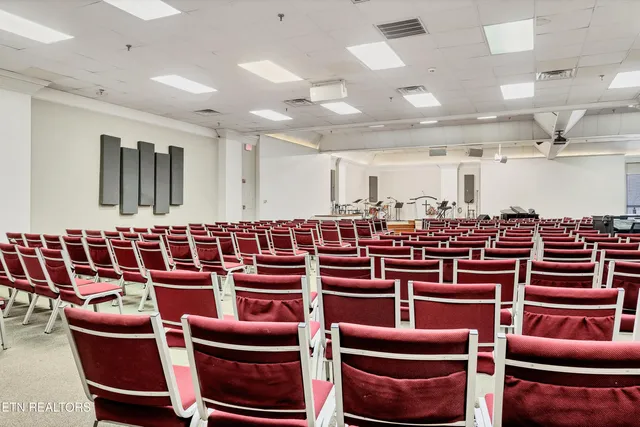 $1,950,000 | 161 East Harper Avenue, Maryville, TN 37804