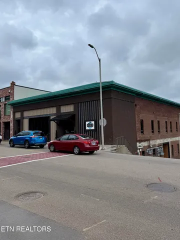 $1,950,000 | 161 East Harper Avenue, Maryville, TN 37804