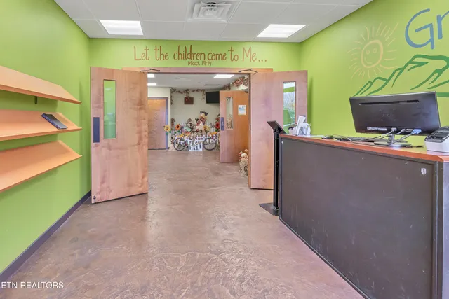 $1,950,000 | 161 East Harper Avenue, Maryville, TN 37804