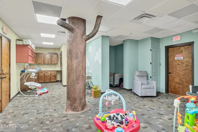 $1,950,000 | 161 East Harper Avenue, Maryville, TN 37804