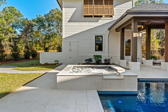 $2,649,900 | 158 Clermont Cove, Freeport, FL 32439