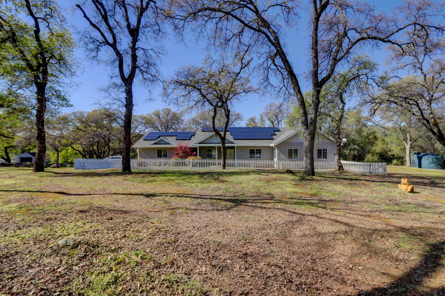 19890 Perimeter Road Grass Valley, CA 95949 - Photo 58 of 95
