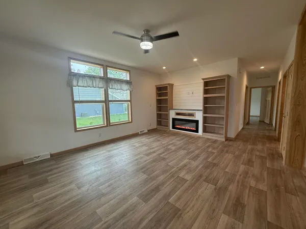 $349,900 | 501 View Tomah Wi 54660, Tomah, WI 54660