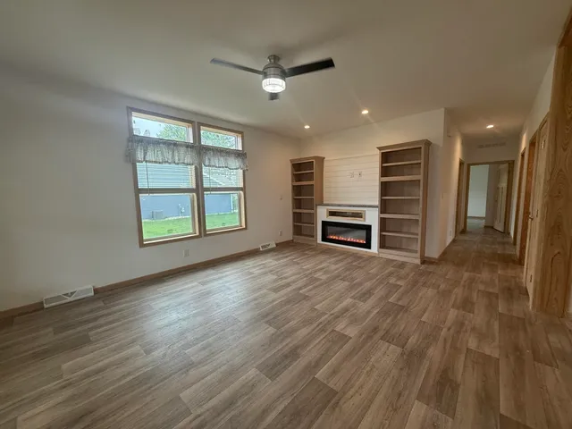 $349,900 | 501 View Tomah Wi 54660, Tomah, WI 54660