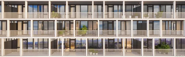 $915,000 | 131-02 40th Road, Unit 17T | Flushing