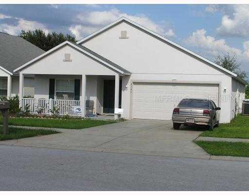 2106 Newtown Road Groveland, FL 34736 - Photo 1 of 1 Exterior Front
