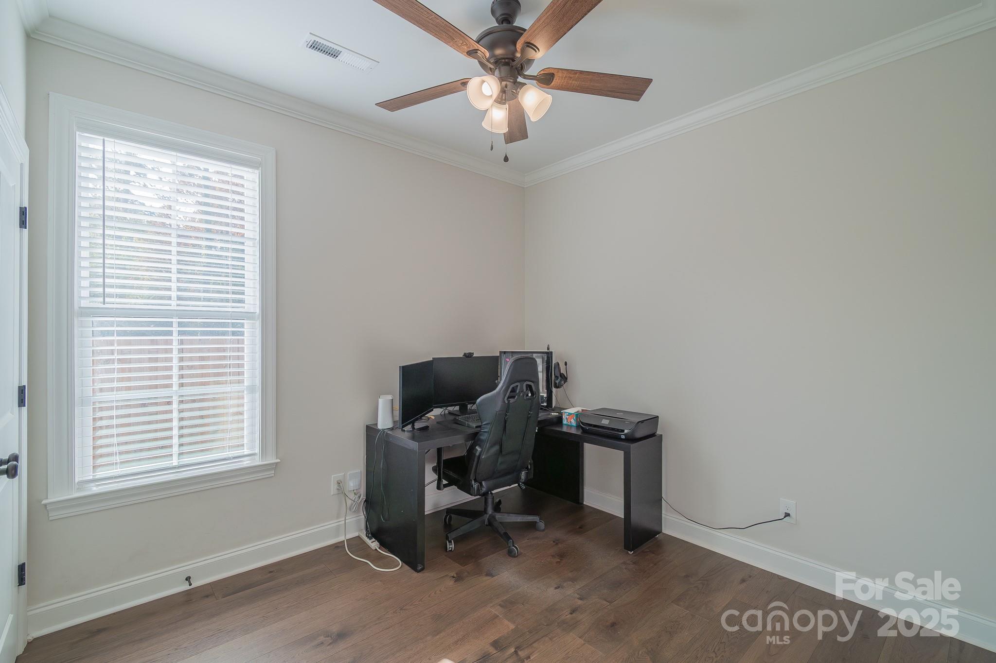 994 Cedar Crest Lane Florence, SC 29501 - Photo 25 of 42 a view of workspace with windows
