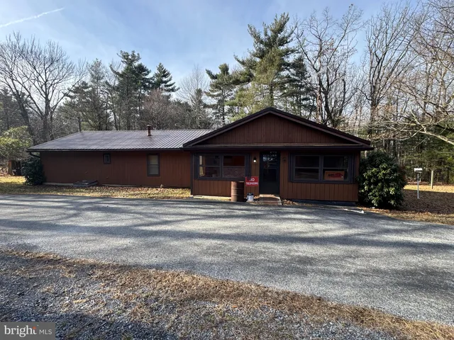 $329,000 | 2137 Newman Road, Fayetteville, PA 17222