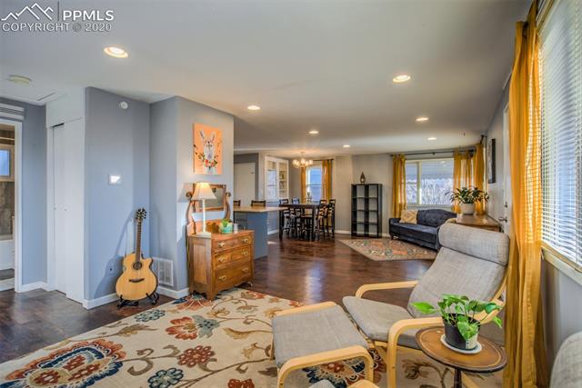 2523 Prairie Road Colorado Springs, CO 80909 - Photo 9 of 36 Gallery Image 9