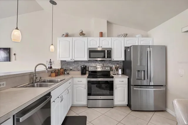 $215,000 | 182 Rotonda Boulevard West, Unit B, Rotonda West, FL 33947