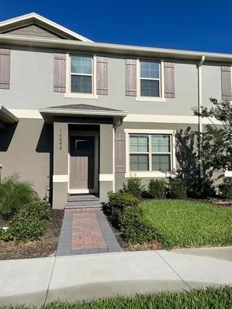 $2,600 | 10042 Salt Point Drive, Winter Garden, FL 34787