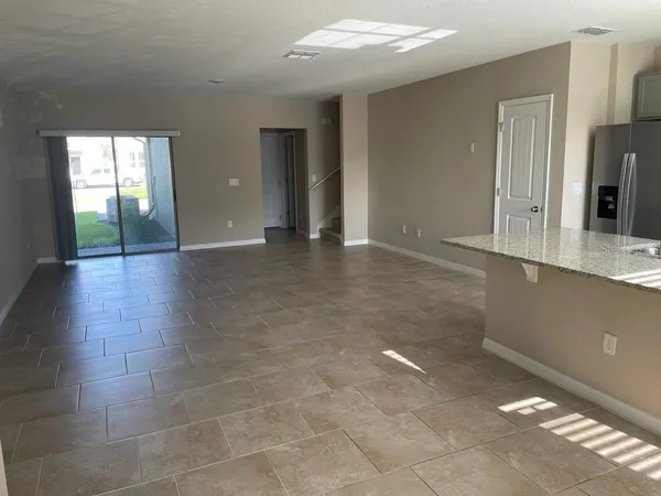 $2,600 | 10042 Salt Point Drive, Winter Garden, FL 34787