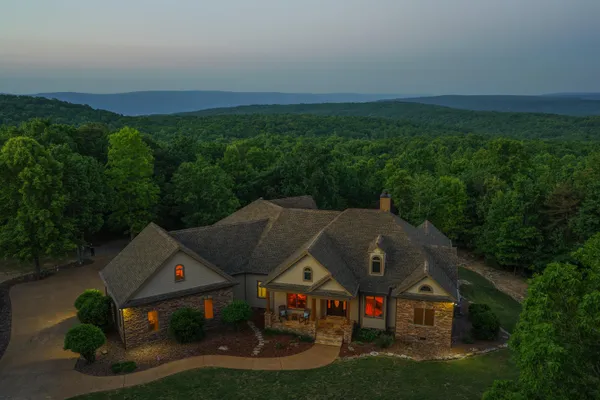 $1,197,000 | 143 Tunnie Point, Dunlap, TN 37327