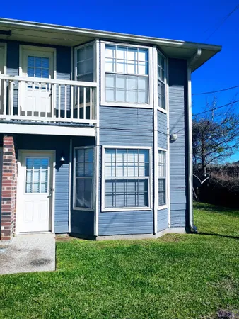 $125,000 | 810 Meadow Glen Avenue, Unit D, Zachary, LA 70791