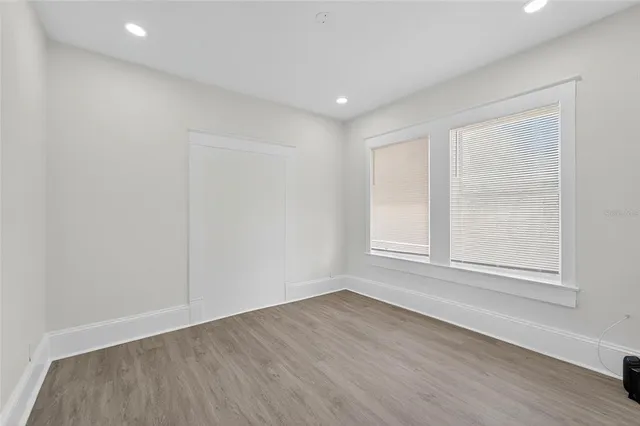 $2,500 | 7002 North Nebraska Avenue, Tampa, FL 33604